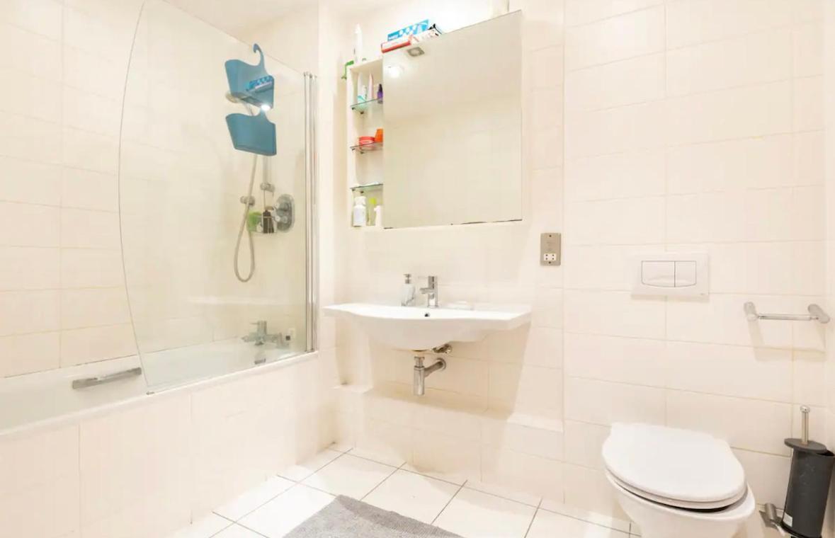 Spacious Room With Relaxing View Dublin Exterior photo