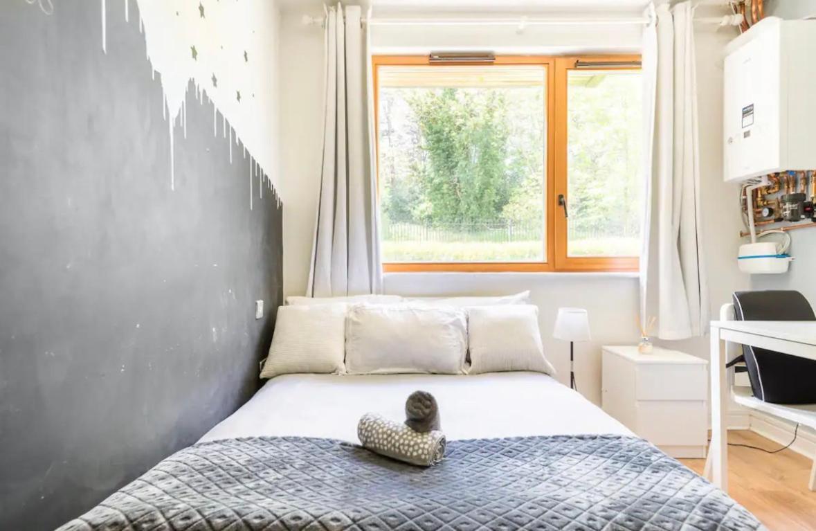 Spacious Room With Relaxing View Dublin Exterior photo